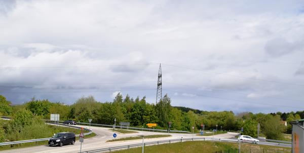 An die neue Vorfahrtsregelung an der Kreuzung S&ouml;hren/Pahlbl&ouml;ken an der Zufahrt zur B 502 m&uuml;ssen sich viele Autofahrer erst gew&ouml;hnen. 